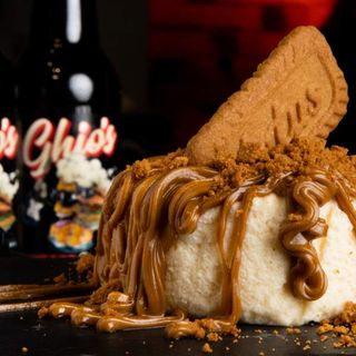 CHEESE CAKE CON LOTUS