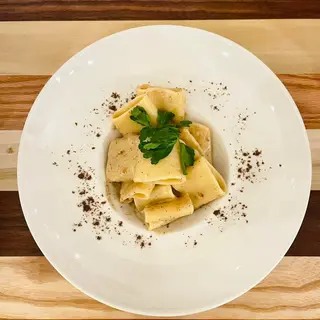 Paccheri cacio e pepe