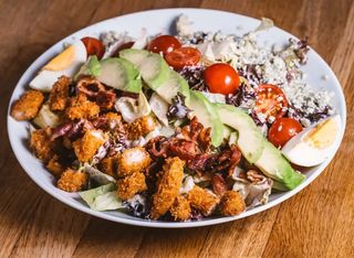 Cobb салата (450г)