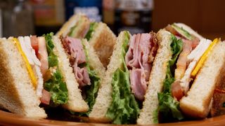 Sandwich Club de Lomo