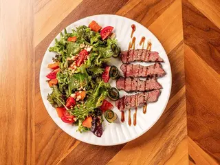 Салат Стейк Нью-Йорк (250g)