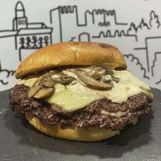 Hamburguesa La Champions