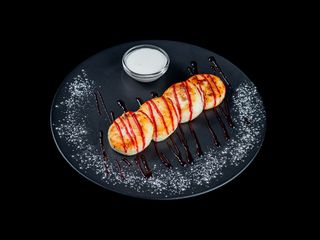 Сирники зі сметаною