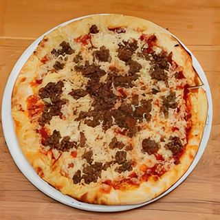 Pizza Bolognese
