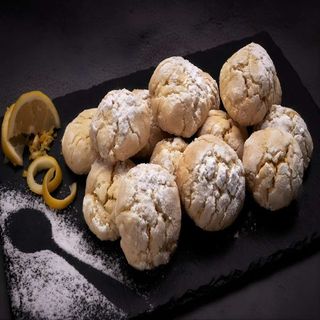 Biscuiti Crinkles cu lamaie