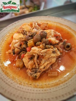 1 porzione di coniglio alla cacciatora