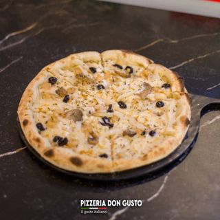 Pizza Fruit de Mer Sauce Blanche