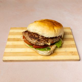 Punjena pljeskavica  200g