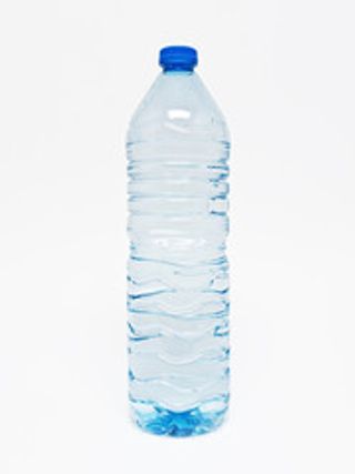 минерална вода (1.5л)