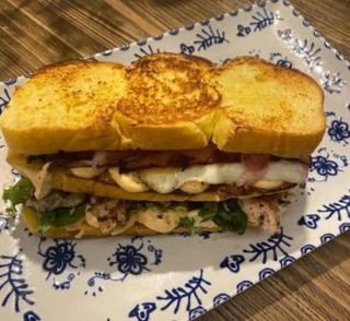 SANDWICH POLLO RAMPANTE