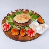 Pljeskavica u lepinji 300g