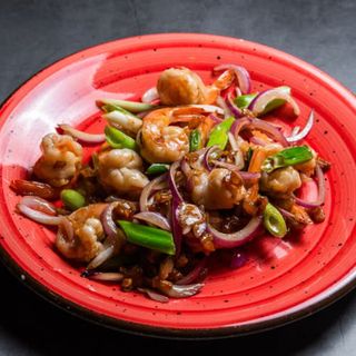 Langostinos Salteados