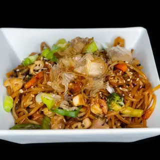Yakisoba pollo y verduras