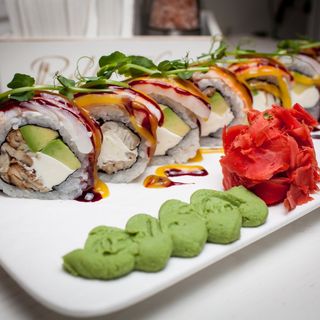 Цукімі рол (300/20/20г)