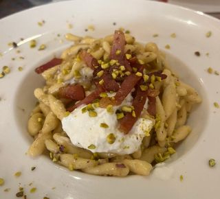 Trofie al pesto di pistacchio