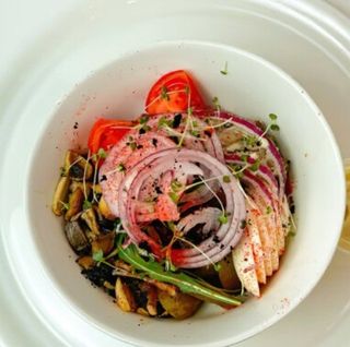 Грибной салат с ростбифом