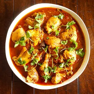1/4 Chicken Jambo Cooked in Dhania Sauce