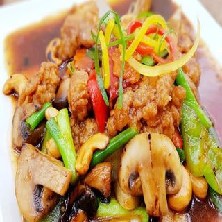 19. GAI PAD MED MA MAUNG