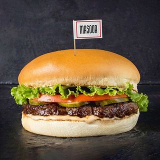 Բուրգեր անգուսի մսով