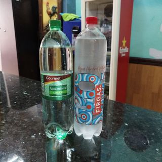 Agua Firgas con gas 1.5L Gourmet con gas 1,5L