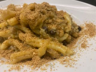 Pasta con broccoli in tegame