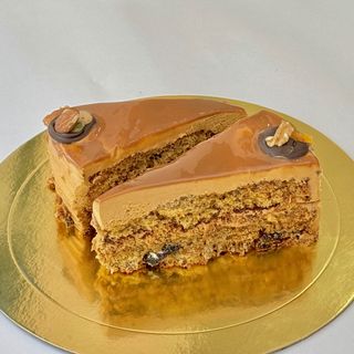 Չրերով տորթ