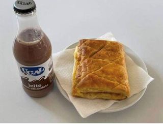 1 Folhado Misto + 1 Ucal