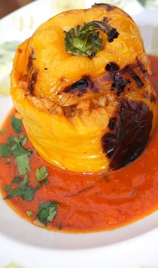 PEPERONI RIPIENI DI RISO E VERDURE