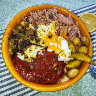 Lablebi Avec Gros Œuf