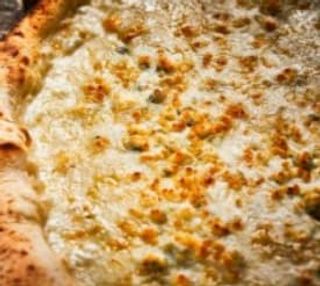 Pizza Quattro Formaggi (Normal)