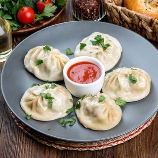 Манты с мясом (1шт)