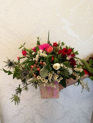 Caixa Grande de Flores Variadas