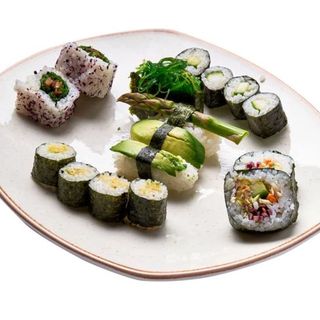 Sushi Variado Vegetariano 16 piezas