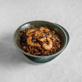 Noodles con langostinos