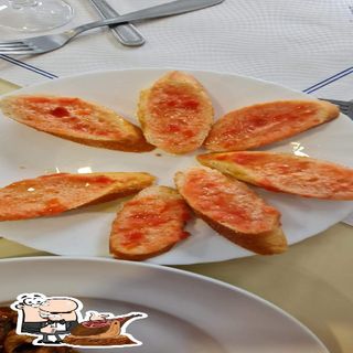 Pan con tomate (1/2 ración)