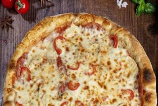 Pizza Quattro Stagioni 32