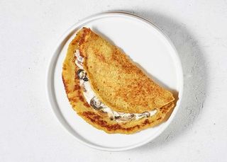 Тертюх картопляний з грибним соусом