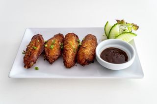 T5 Alitas de pollo (8 uds.)