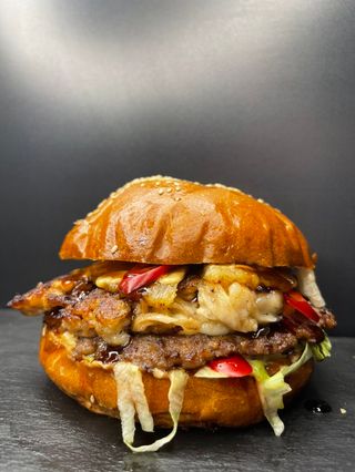 Бургер "Мексиканський"(370грам)