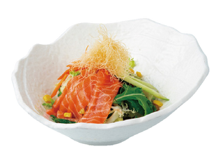 7. Ensalada De Salmón