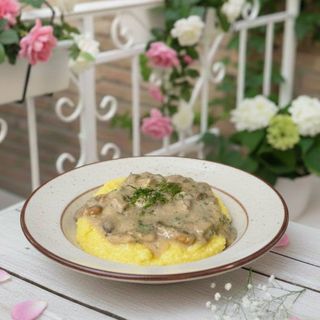 CIULAMA CU HRIBI ȘI MĂMĂLIGĂ