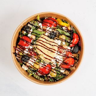 Grčka kus kus salata