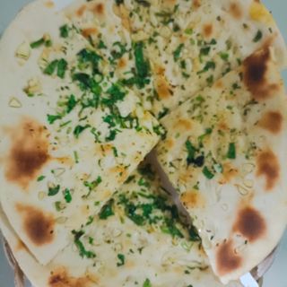 garlic naan