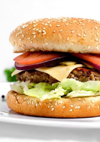 22.Ración De Hamburguesa de Pollo Completa