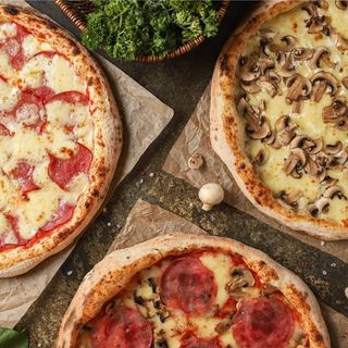 Комбо из 4 пицц 