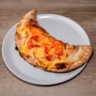 Calzone vegetariano con falafel