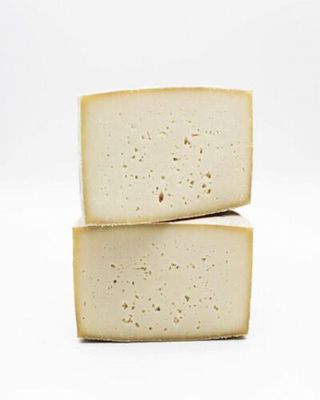 Manchego Semi Leche Cruda Oveja, Cuña 150Gr.  