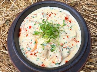 Креветки в вершково-часниковому соусі (250g)