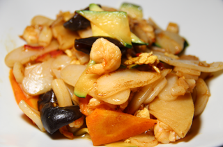 27 Gnocchi di riso misto mare