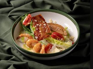 Салат Цезар з креветками (250г)
